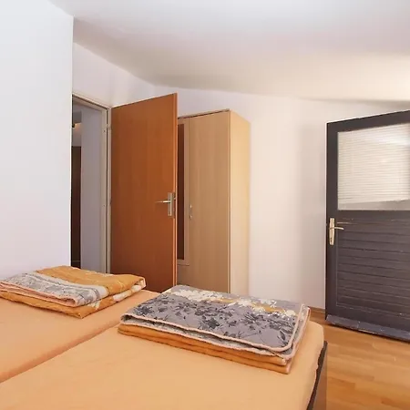 Apartment Fuer 5 Personen Ca 50 Qm In Pula-fondole, Istrien Istrische Riviera Stinjan